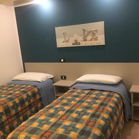 Bed & Breakfast Mediterraneo Pozzallo Exterior photo