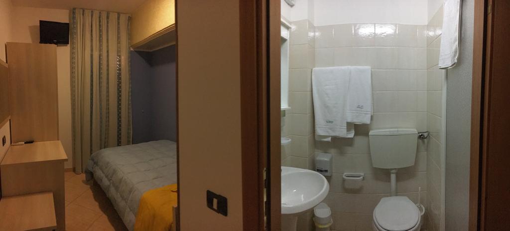 Bed & Breakfast Mediterraneo Pozzallo Exterior photo