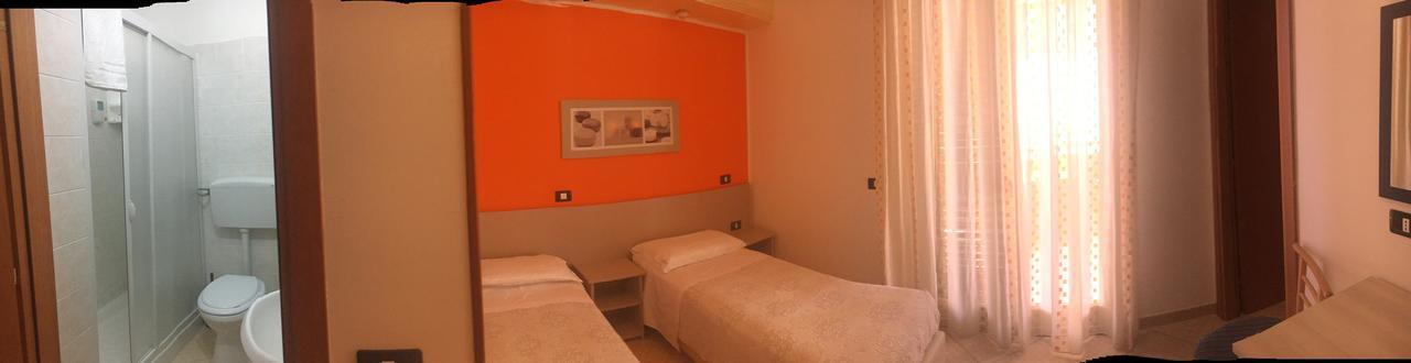 Bed & Breakfast Mediterraneo Pozzallo Exterior photo